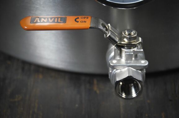 Brew Kettle Drain Valve and Mounting Hardware