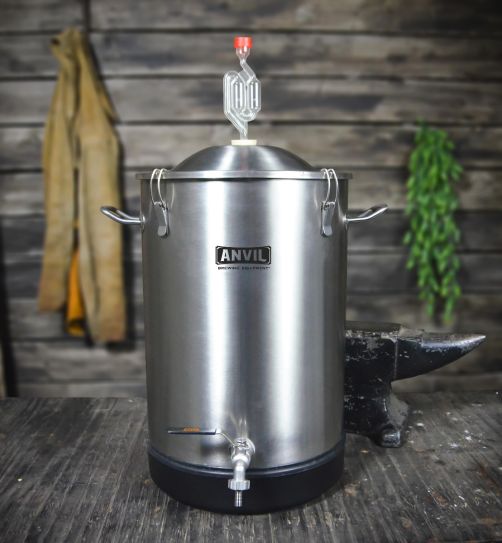 Anvil Bucket Fermenter - 7.5 Gallon